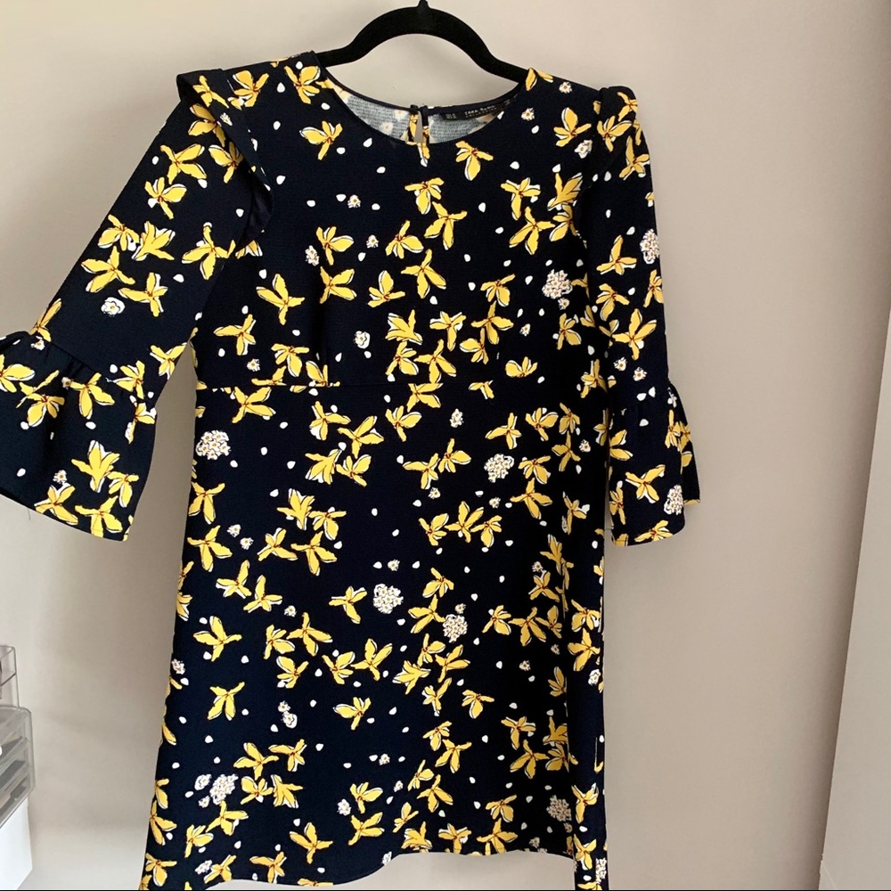NWOT Zara Basics Bell Sleeve Floral Print Dress - Picture 5 of 10